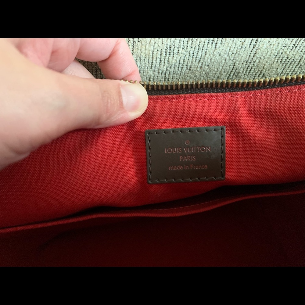 ***SOLD****Authentic Louis Vuitton Sienna MM in damier ebene - Picture 4 of 5